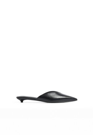 Zuecos - black
