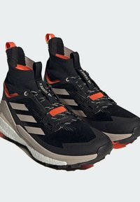 adidas Performance FREE  czarny
