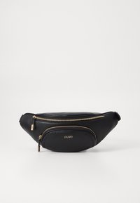 Marsupio in pelle nera con due cerniere, una più grande e una più piccola. Caratterizzato da un logo dorato, una forma curvata e una texture morbida.