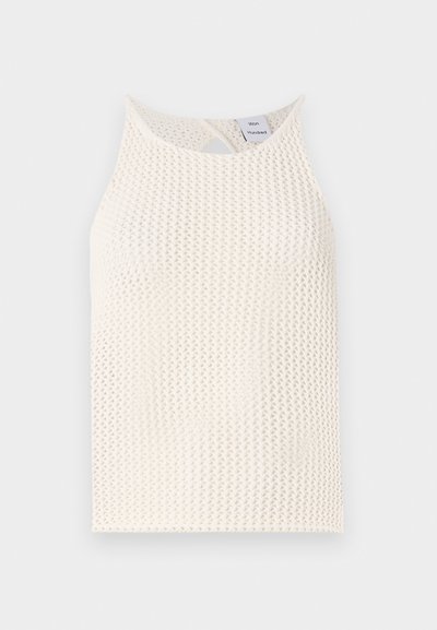 Top din plasă albă fără mâneci, cu decolteu rotund și un detaliu sub formă de lacăt în spate. Material texturat cu o croială lejeră.