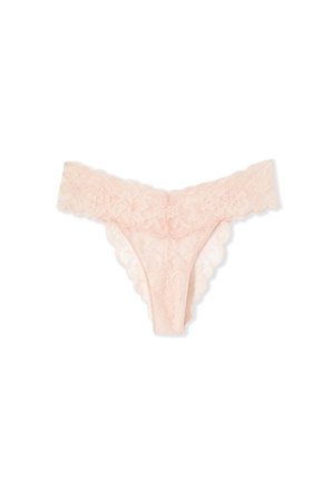 Tanga in morbido rosa, con motivi floreali, bordi ondulati delicati e un design della cintura comodo.