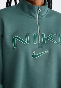 Nike Sportswear Sweatshirt - dark green
