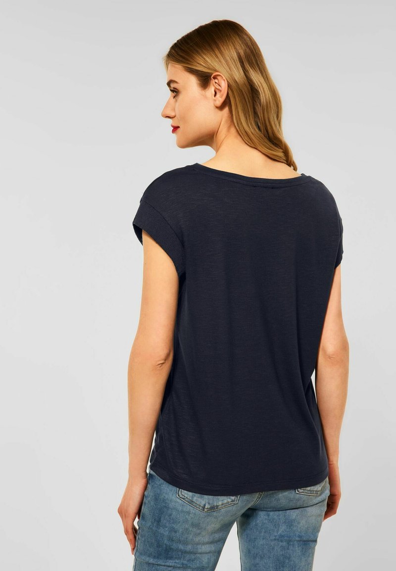 Damen T-Shirts | Street One MIT RIPP DETAILS T-Shirt basic blau/dunkelblau - WQ18012 Damen T-Shirts | Street One MIT RIPP DETAILS T-Shirt basic blau/dunkelblau - WQ18012