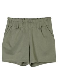 Shorts en mélange de coton vert avec une large taille élastique, deux poches avant et une texture lisse. Présente des accents de couture le long des bords.