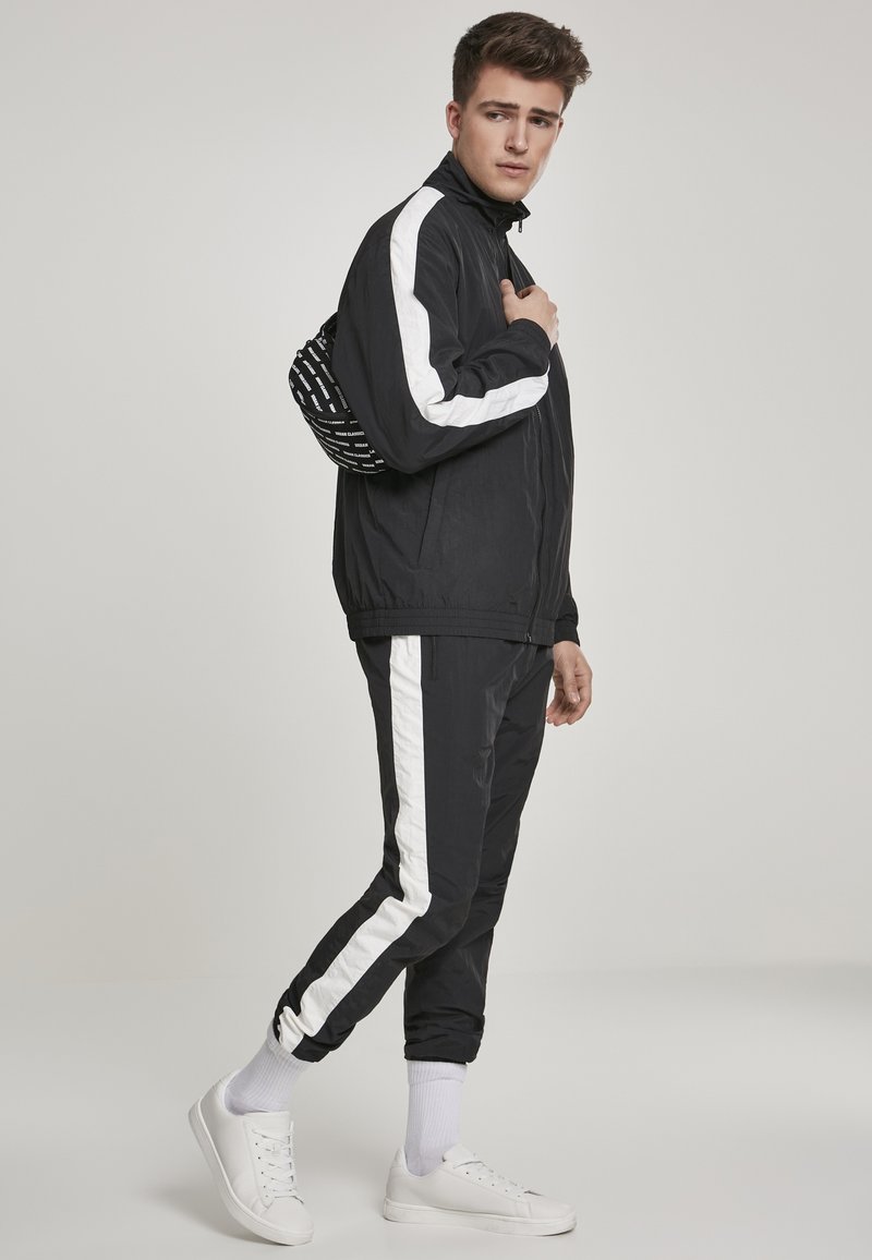 Urban Classics Trainingsvest zwart