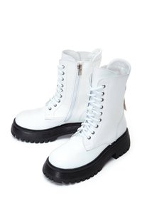 Derimod Stivaletti con plateau - white