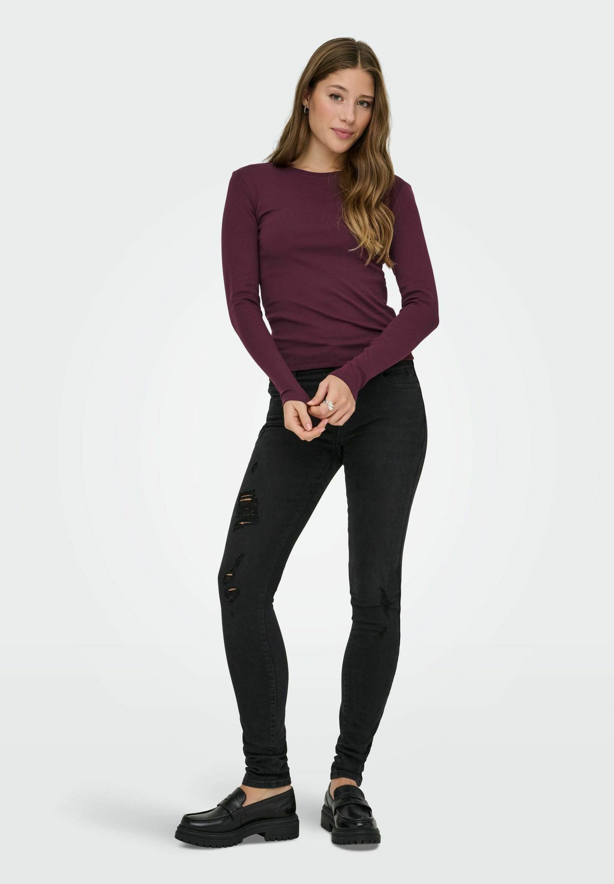 ONLRILEY O-NECK L/S TOP JRS NOOS