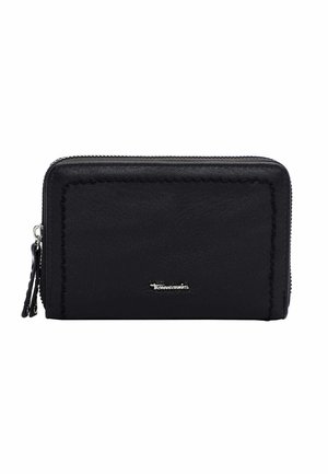 Portafoglio in pelle nera con chiusura a cerniera, caratterizzato da cuciture decorative lungo i bordi e un piccolo logo decorativo sul davanti.