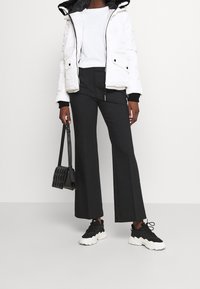 Desigual Vinterjacka - white