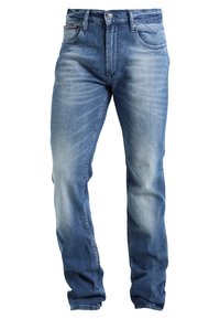 Jeans de denim azul con un lavado ligeramente desgastado, diseño clásico de cinco bolsillos y corte recto, mostrados sobre un fondo blanco.