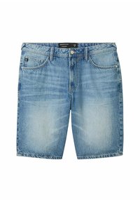 Vaaleansiniset väljät farkkushortsit, joissa on etutaskut, vyölenkit ja napitus, esitelty valkoisella taustalla.