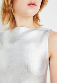 Weekday ANNIE BOATNECK - Top - silver