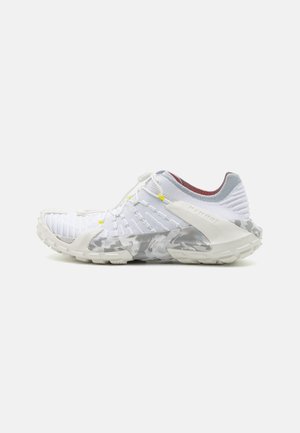Mammut HUECO II WOMEN - Hikingsko - white