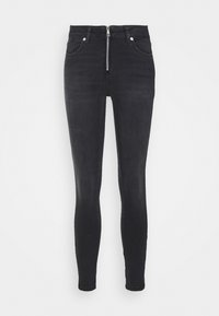 Jeans skinny negros de cintura alta con cierre de cremallera en el frente, diseño clásico de cinco bolsillos y una tela de denim suave y ligeramente texturizada.