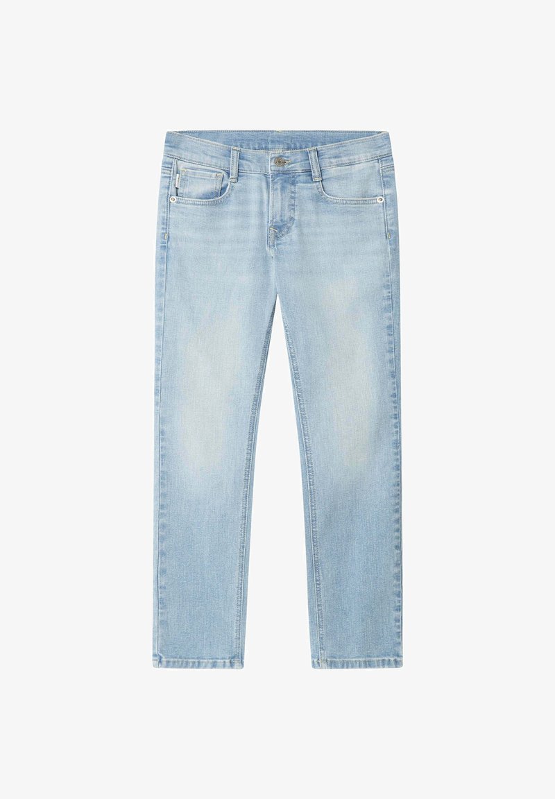 Jean en denim bleu clair avec bouton à l'avant, fermeture éclair, passants de ceinture et cinq poches, posé à plat sur un fond blanc.