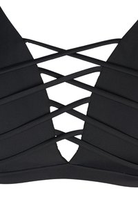 Čierny trojuholníkový bikiny top s krížovými popruhmi a výrezom v strede, vyrobený z jemnej, hladkej tkaniny.