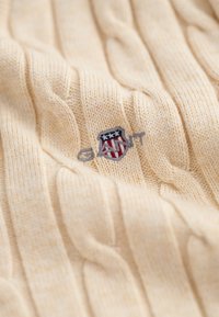 GANT STRETCH CABLE V-NECK - Džemperis - linen