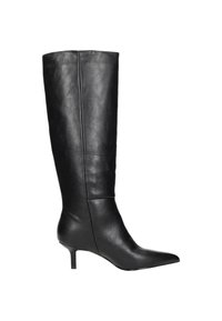 Zwarte leren laarzen tot de knieën met een spitse neus, slanke stilettohakken en een gladde textuur, met een schoon, minimalistisch ontwerp.