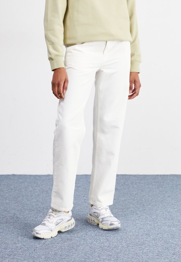 PIERCE PANT STRAIGHT - Trousers - wax