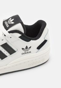 Thumbnail-Bild 6