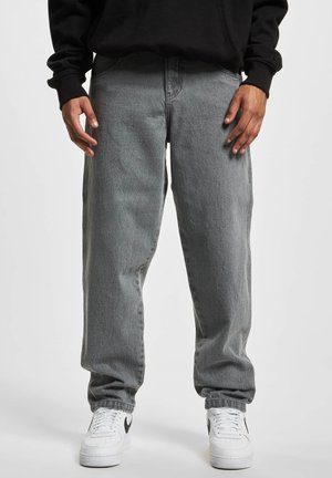 Laisvo kirpimo džinsai - grey washed