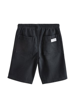 Melnas džinsa šorti ar elastīgu jostu, divām aizmugures kabatām un nelielu zīmola etiķeti uz labās kabatas.