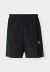 ESSENTIALS THREE STRIPES CHELSEA WOVEN - Short de sport - black/team dark green/white/better scarlet