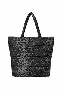Sort og grå quiltet tote bag med leopardmønster, der har to brede håndtag og en rektangulær form.