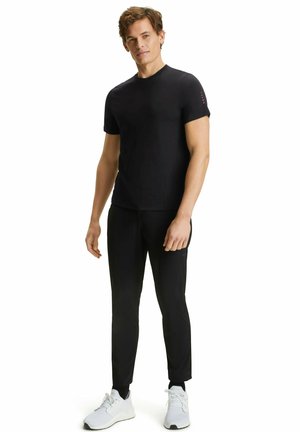 CORE LOGO ROUND NECK - Print T-shirt - black