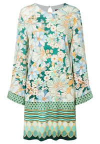 Robe à motif floral avec des nuances de bleu clair et de vert, manches longues, encolure ronde et ourlet décoratif avec accents géométriques.