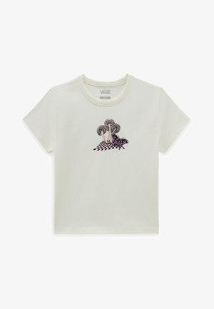 Beige Kurzarm-T-Shirt mit einem mehrfarbigen Grafikdesign von Pilzen und einem Schmetterling auf einem karierten Hintergrund, aus weicher Baumwolle gefertigt.