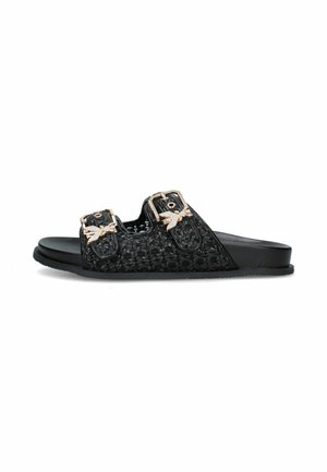 Sandalo nero aperto con texture intrecciata, due cinturini regolabili e fibbie dorate adornate con piccoli uccelli decorativi.