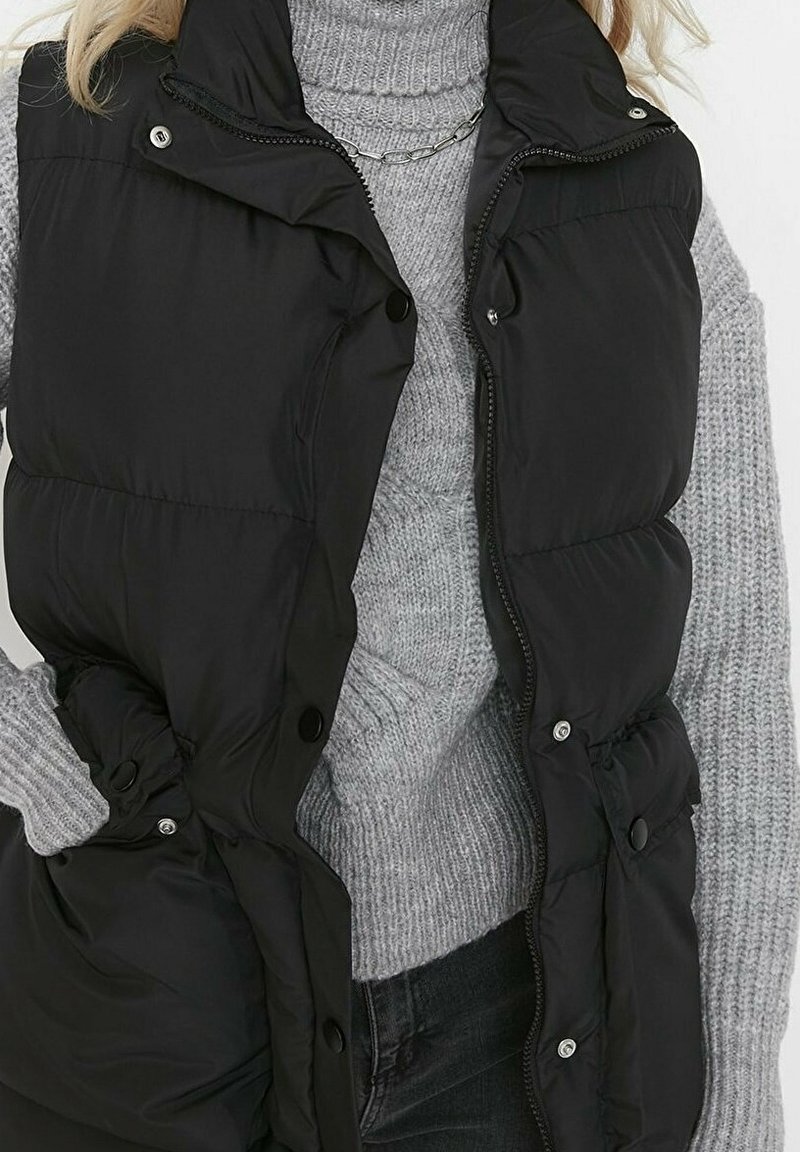 Trendyol Weste - black