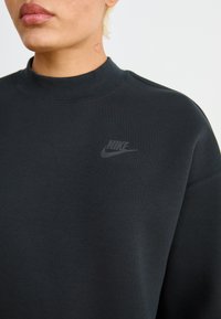 Nike Sportswear SPORTSWEAR TECH FLEECE - Ikdienas džemperis - black