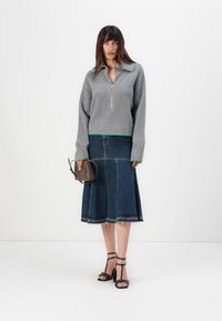 Pinko FOLEGANDROS  - Svetr - grigio/verde