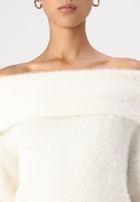 Noisy May NMHEIDI OFF SHOULDER - Pulóver - eggnog