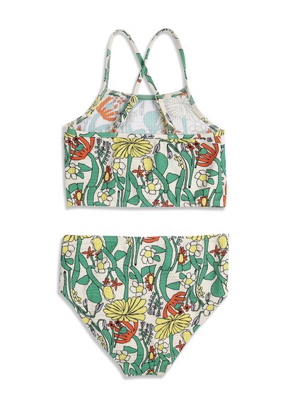Ensemble bikini à imprimé floral avec des fleurs vertes, jaunes, oranges et blanches, comprenant un haut court à bretelles croisées et un bas taille haute.
