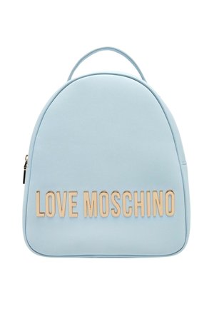 Zaino in finta pelle di colore azzurro chiaro con forma arrotondata, caratterizzato da scritte in lettere dorate "LOVE MOSCHINO" sul davanti e una maniglia superiore.