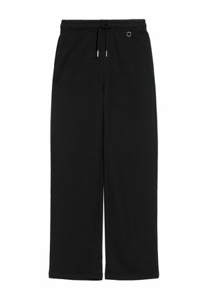 Czarne szerokie spodnie wykonane z miękkiego materiału, z regulowanym paskiem w talii i subtelnymi akcentami po bokach. Gładka tekstura na całej powierzchni.