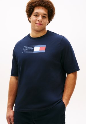 LOVE TEXT BOX TEE - T-shirt imprimé - desert sky