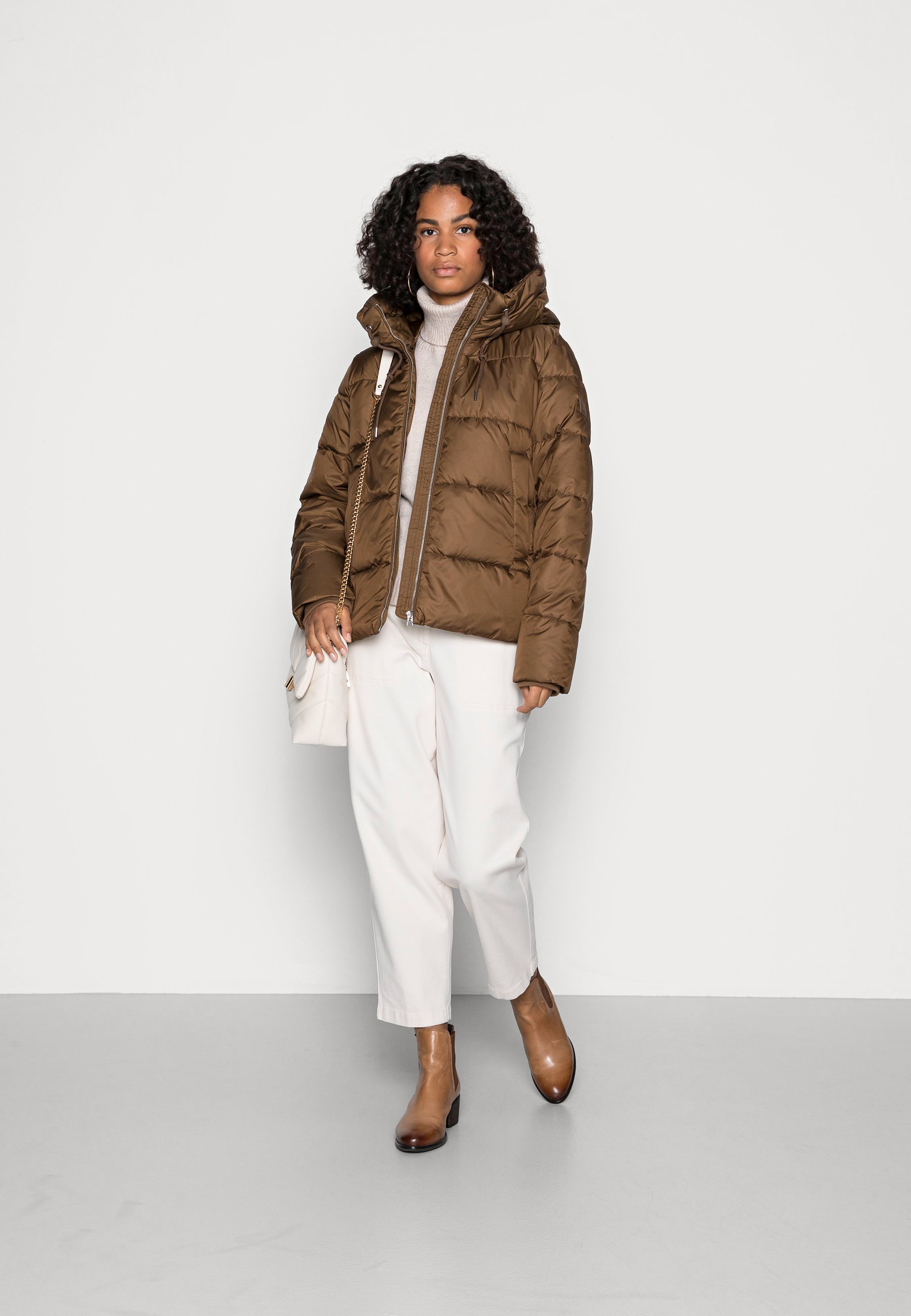 Marc O'Polo DENIM SHORT PUFFER JACKET 