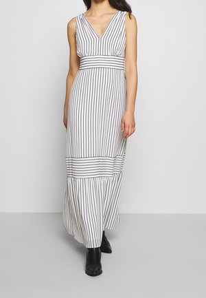 Maxiklänning - white