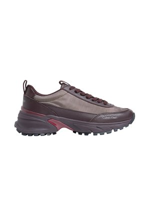 TRAILBLAZER-RUNNER - Sneakers basse - bordeaux rhubarb