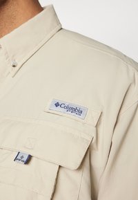 Columbia BAHAMA™ SHIRT - Cămașă - fossil