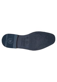 Dunkelblaue Schuhsohle mit strukturierten Grip-Mustern, markiertem Logo und Größenangaben. Verfügt über glatte Gummibereiche und erhabene Designs.