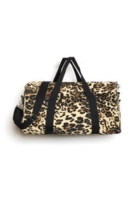 Mala de viagem de padrão de Leopardo com alças e detalhes pretos. Feita de tecido macio, apresenta um fecho de zip e uma alça de ombro destacável.