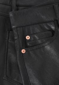 TATUUM Pantaloni - black