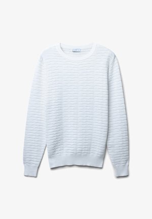 Weißer strukturierter Pullover mit Rundhalsausschnitt, der ein erhöhtes horizontales Muster sowie gerippte Bündchen und Saum aufweist. Hergestellt aus einem weichen Material.