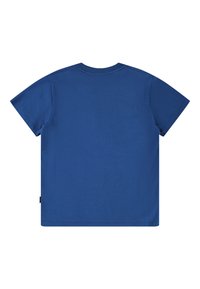 T-shirt de algodão azul com decote redondo e mangas curtas, apresentando um corte reto e sem gráficos ou adornos visíveis.