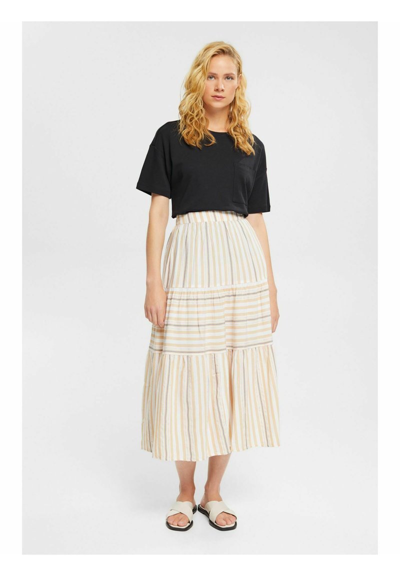 ESPRIT Gonna Donna - Stile Californiano Dal 1968 - Foto 3